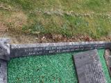 image of grave number 827585